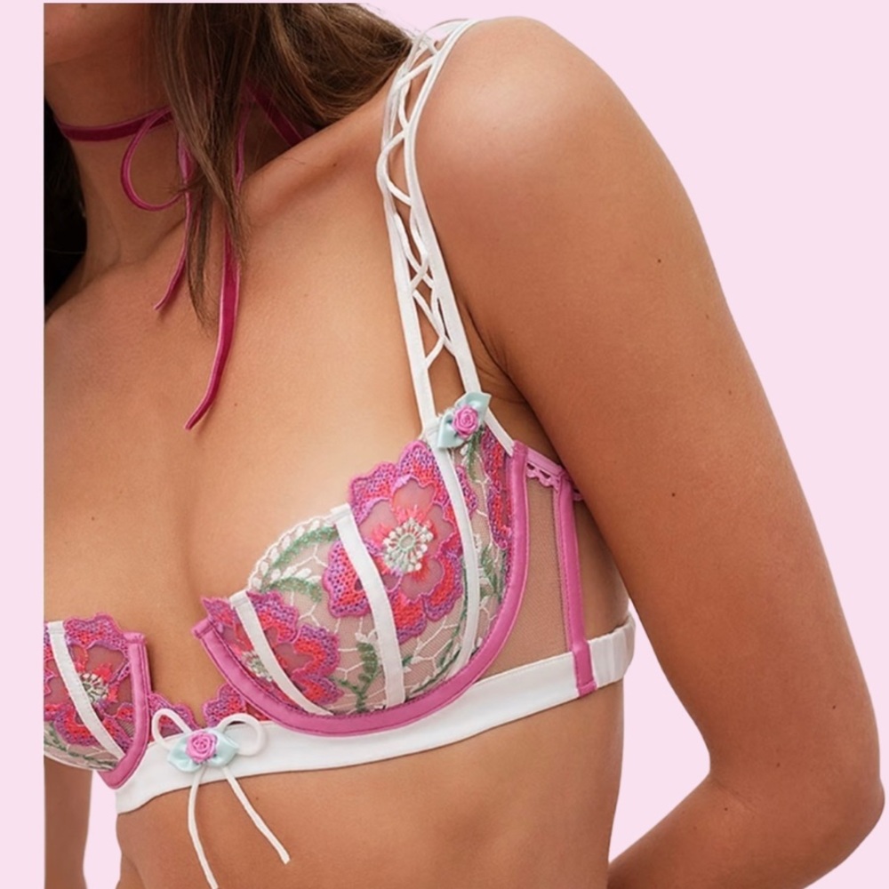For Love And Lemons Festival Floral Lace underwire Bra size 38DD NWT